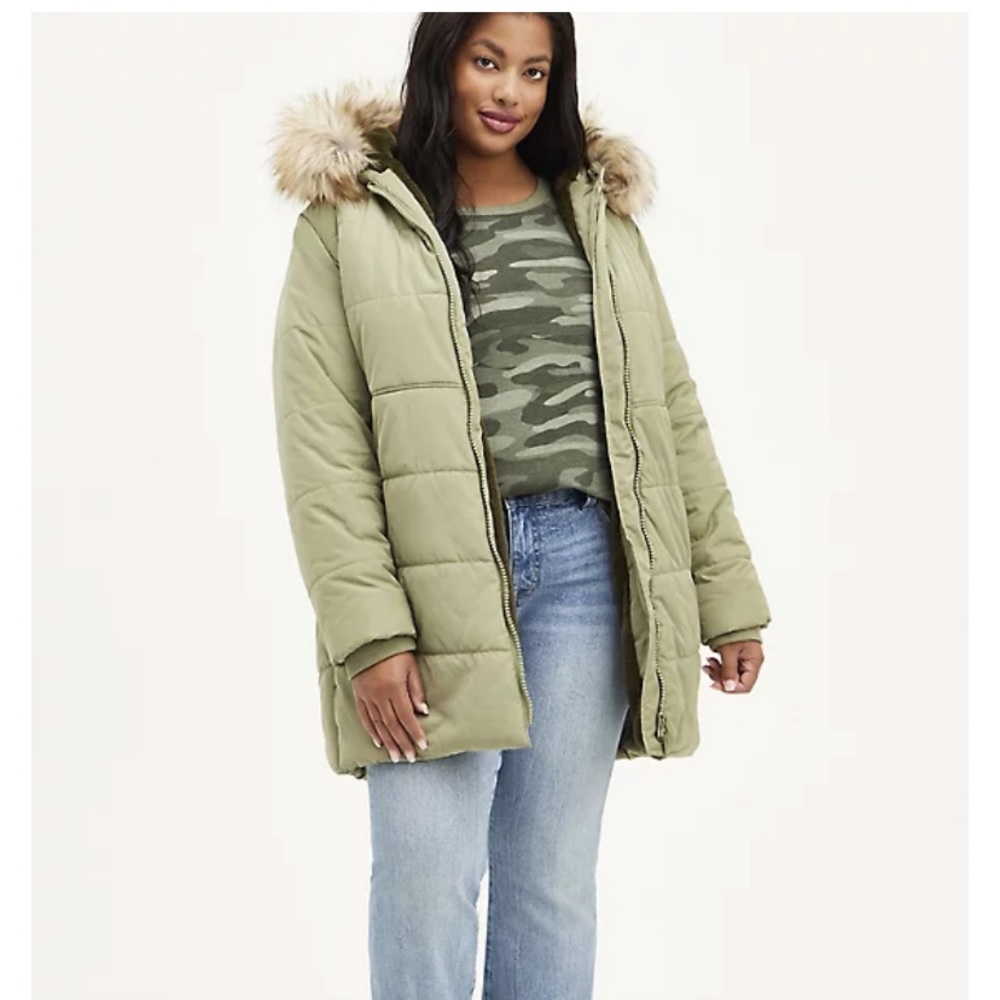 NYLON FUR TRIM FIT AND FLARE PUFFER size 1 Torrid